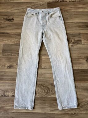 Levi's 501 100% Cotton Jeans Button Fly Light Wash Denim Size 26x30